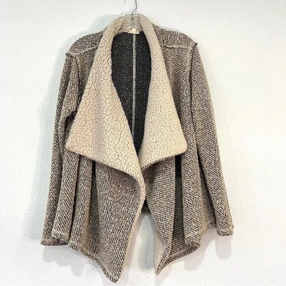 Hem & Thread Womens Beige Sherpa Jacket/Cardigan Size Large - Picture 1 of 6